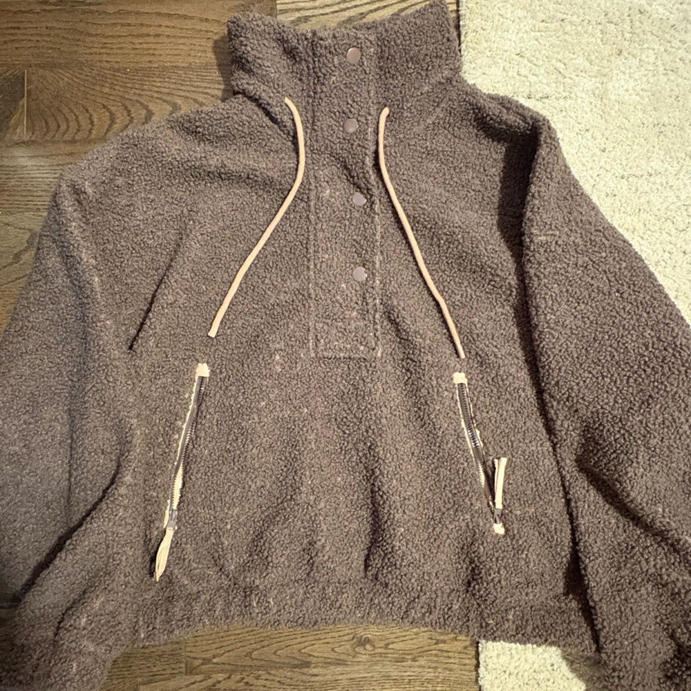 Quarter Button Pullover